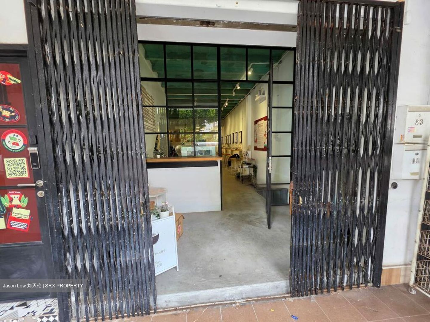 Rowell Road (D8), Retail #480115881